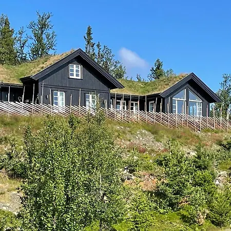 度假居 With Panoramic Views Over The Mountains *